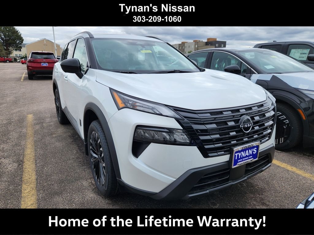 2026 Nissan Rogue Dark Armor AWD's photo