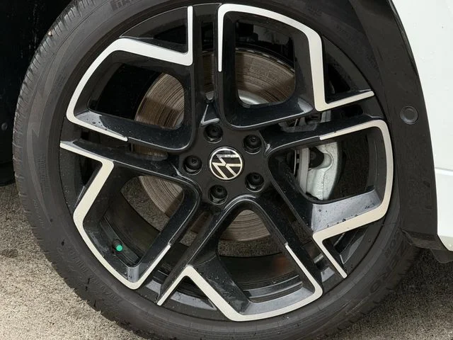 New 2026 White Volkswagen 2.0T SEL R-Line Turbo image 7