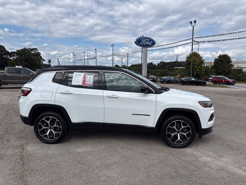 2025 Jeep Compass