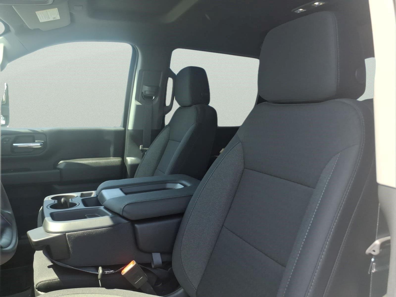 2026 Chevrolet Silverado 2500 HD Custom - Photo 15