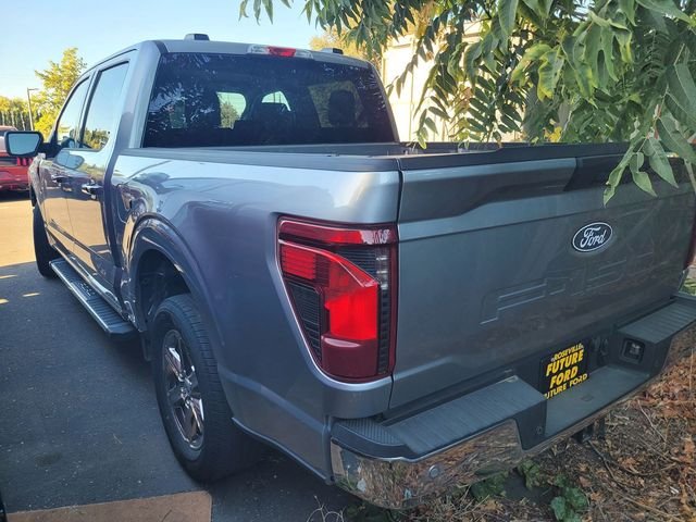 Used 2025 Silver Ford XLT image 4