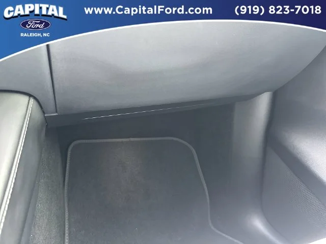 Used 2023  Tesla Performance image 27