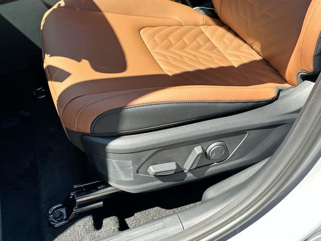 New 2027 Wolf Gray Kia X-Line image 20