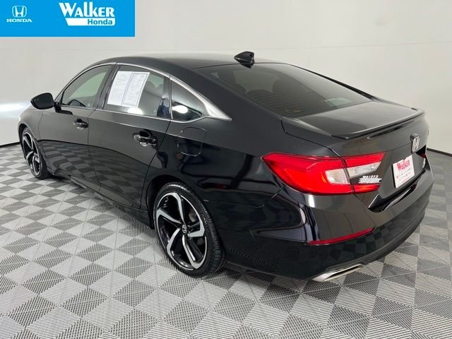 Certified Used 2022 Black Honda Sport 2.0T image 5