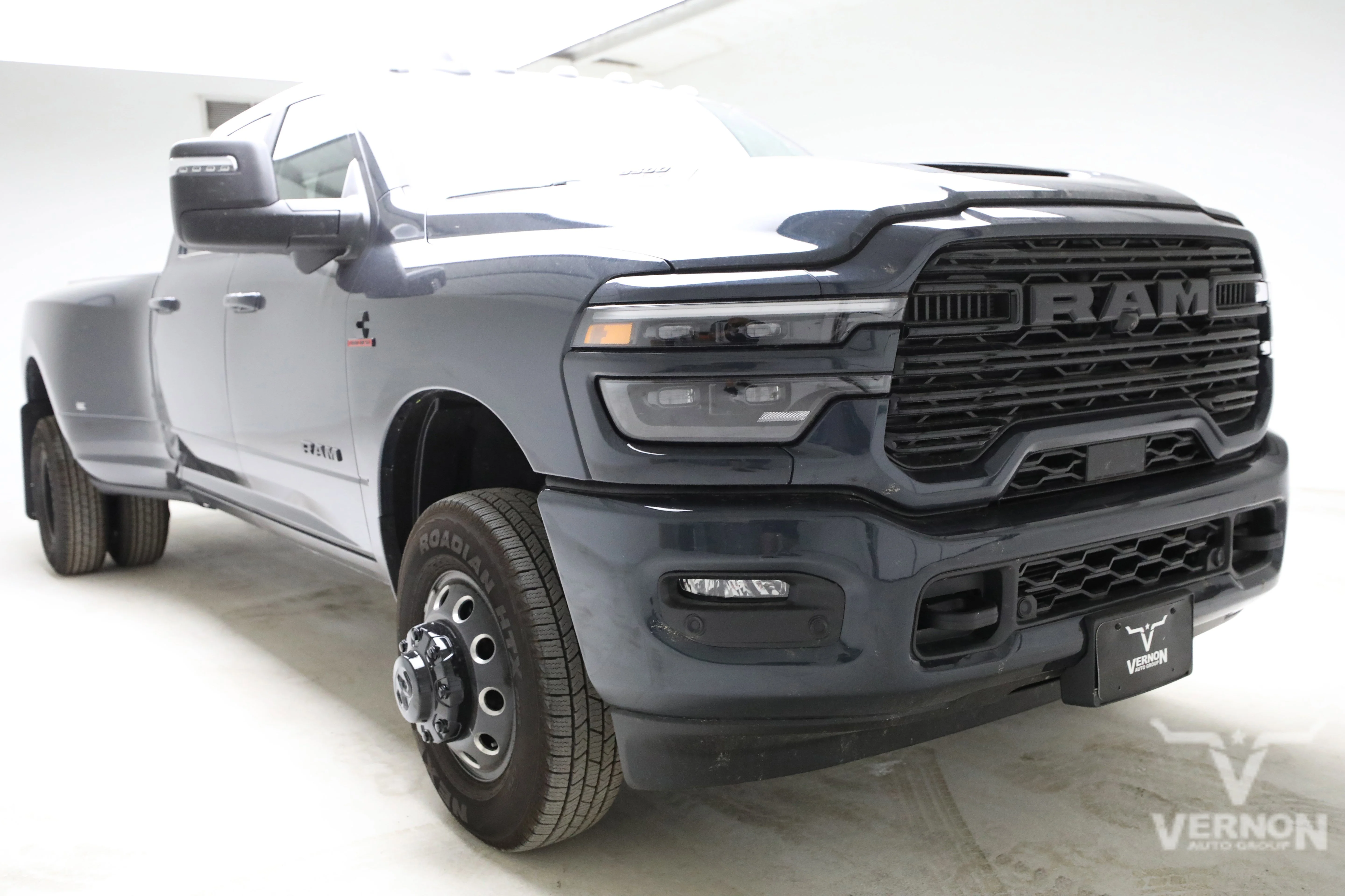 New 2026 Ram 3500 DRW Laramie Night Edition Crew Cab 4x4