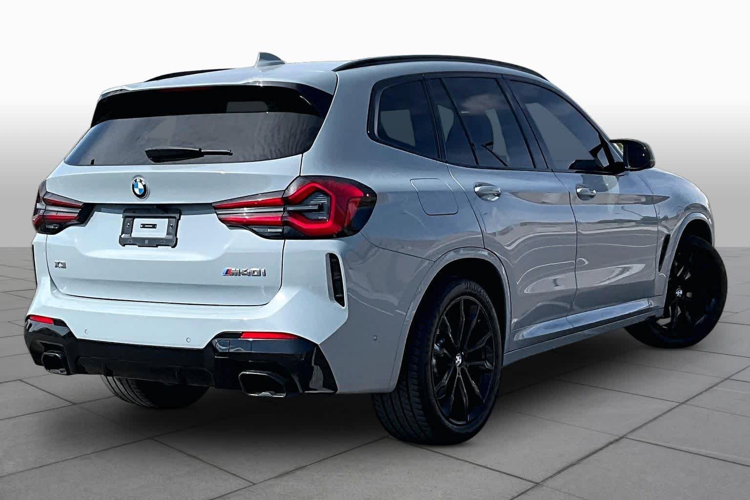 Used 2024 Brooklyn Grey Metallic BMW M40i image 13