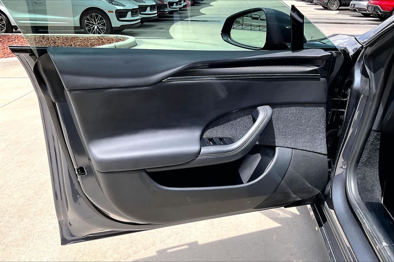 Used 2021 Midnight Silver Metallic Tesla Plaid image 19