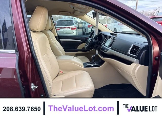 Used 2017 Red Toyota LE Plus image 13