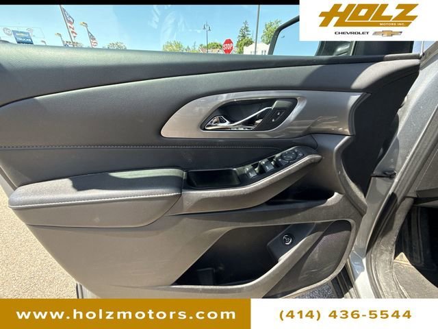 Certified Used 2023 Sterling Gray Metallic Chevrolet LT Cloth image 21