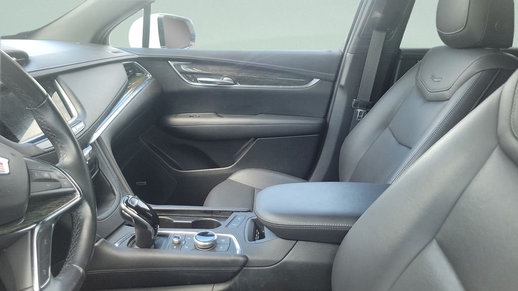 Used 2021 White Cadillac Premium Luxury image 2