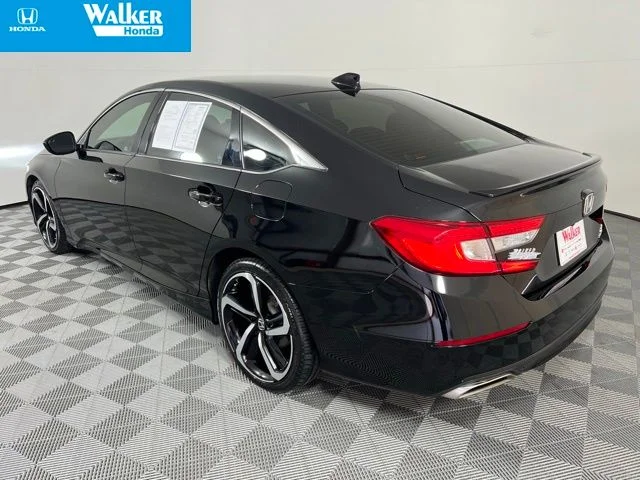 Certified Used 2022 Black Honda Sport 2.0T image 5
