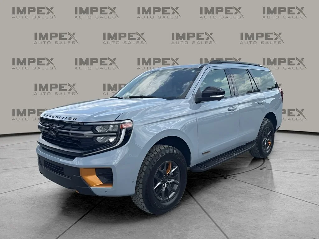 Used 2025 Gray Ford Tremor image 1