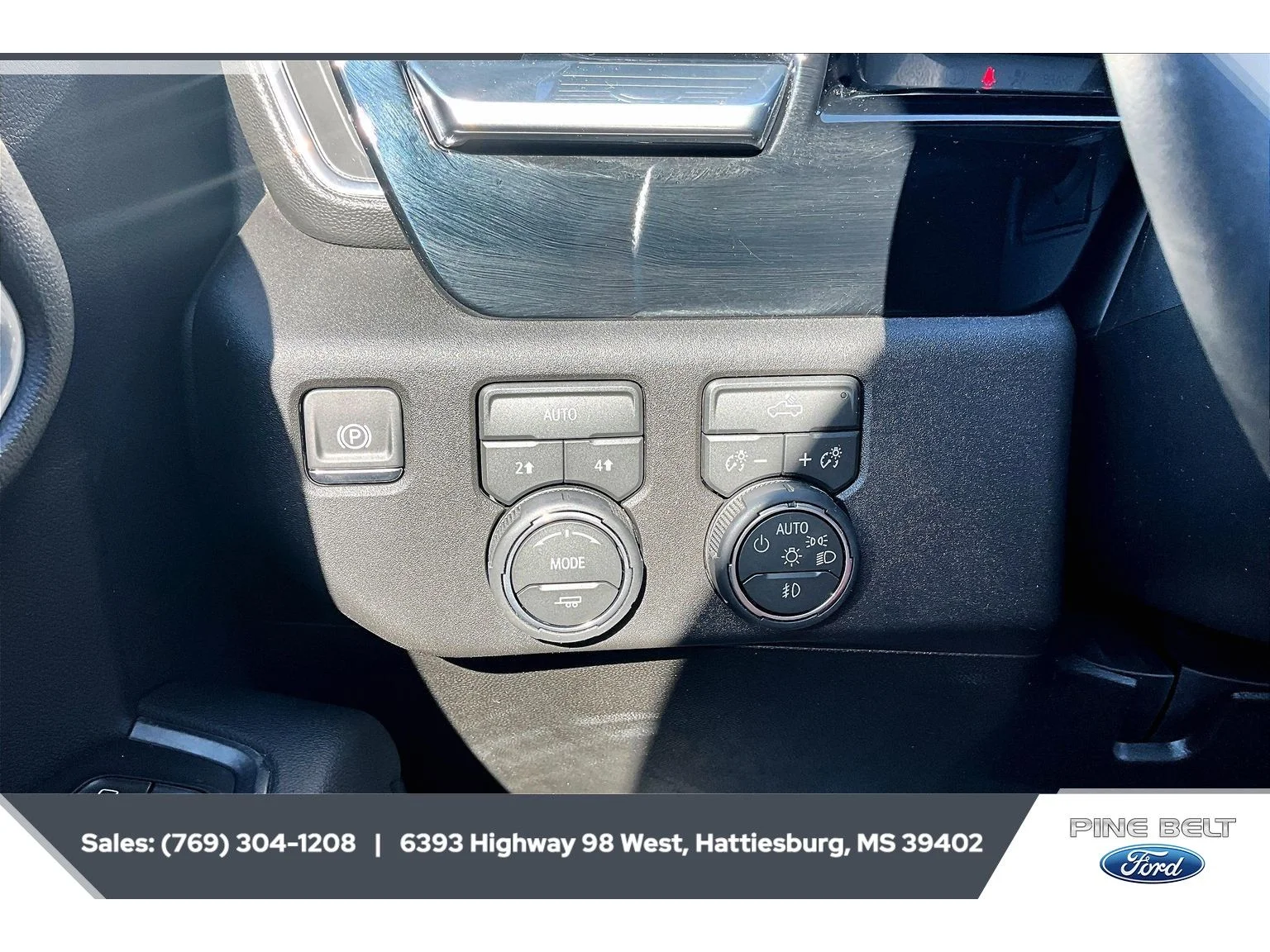 Used 2026 White Sands Chevrolet RST image 23