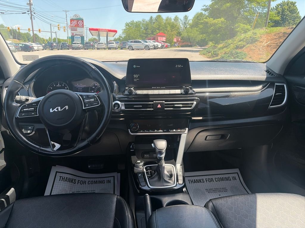 Used 2022 Steel Gray Kia EX image 21