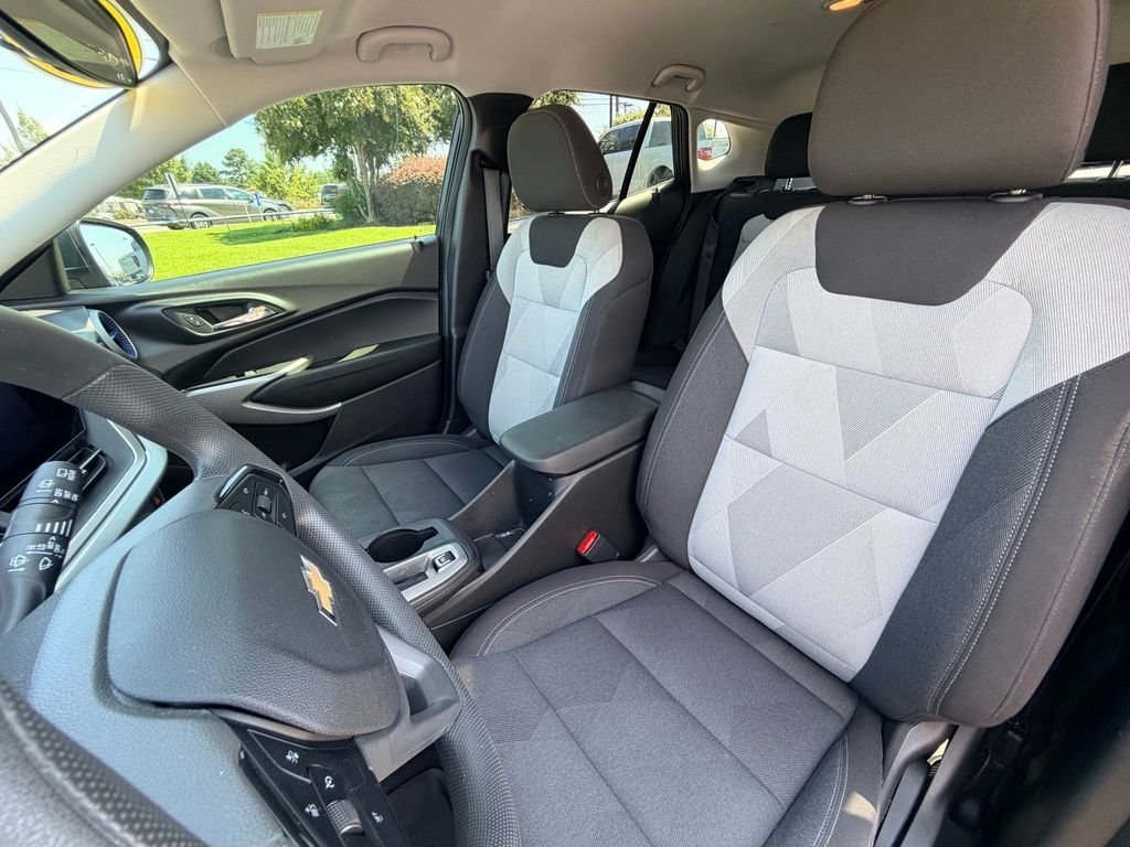 Used 2026 Gray Chevrolet LS image 23