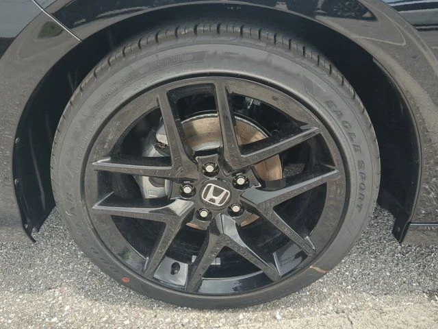 2026 Honda Civic Hatchback Sport - Photo 10