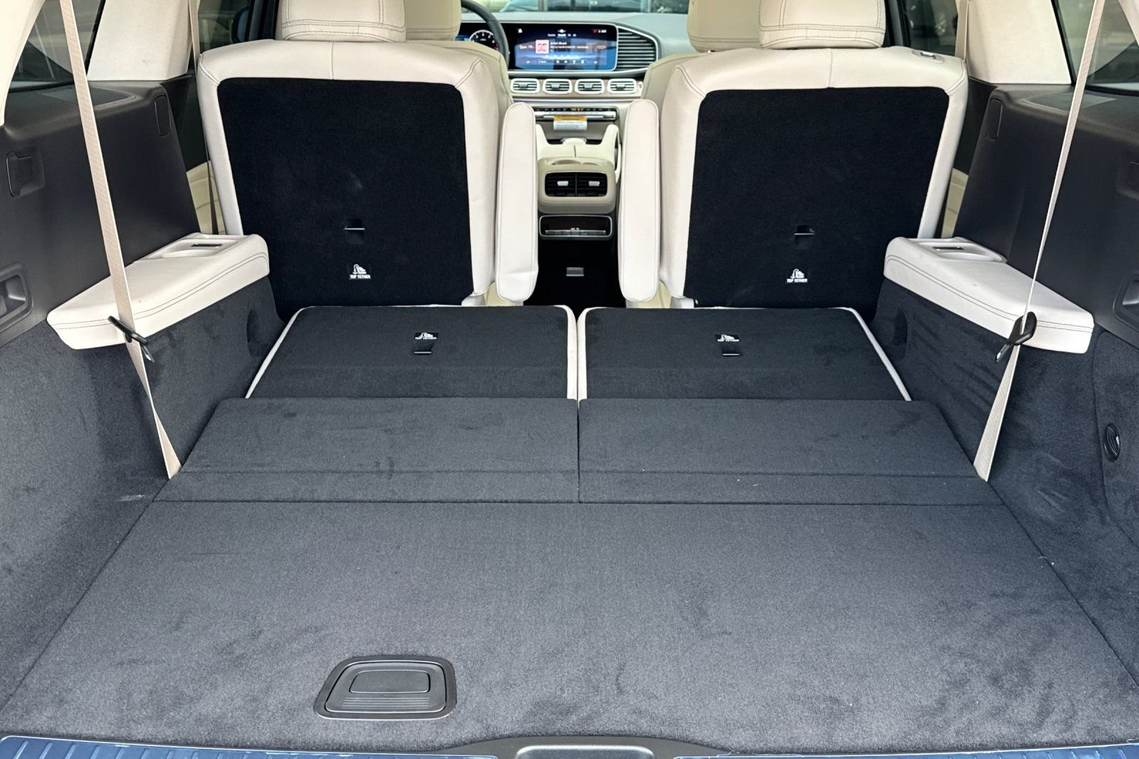 New 2026 Twilight Blue Metallic Mercedes-Benz GLS 450 image 39