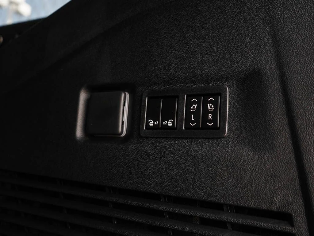 2026 GMC Yukon XL AT4 Ultimate - Photo 9