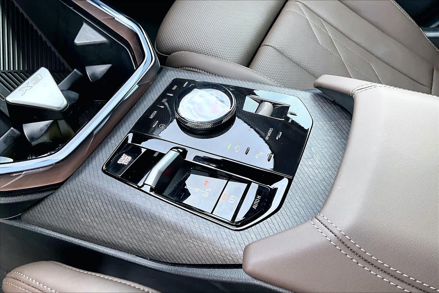 Used 2026 Dune Grey Metallic BMW 30 xDrive image 17