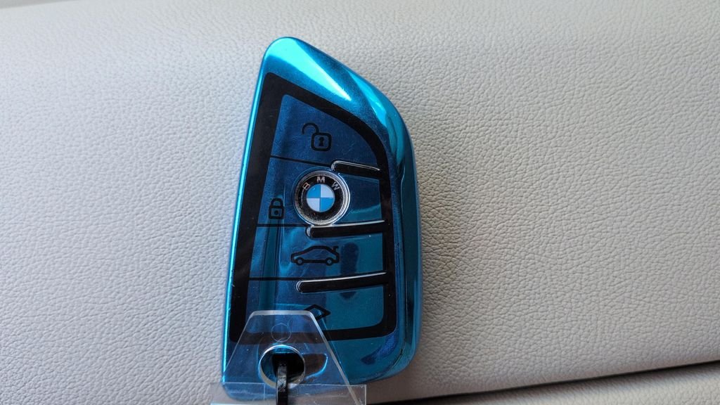 Used 2022 Blue BMW xDrive40i image 24