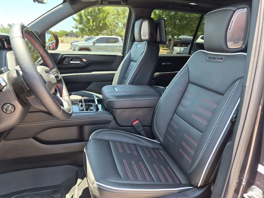 Used 2026 Silver GMC AT4 Ultimate image 20