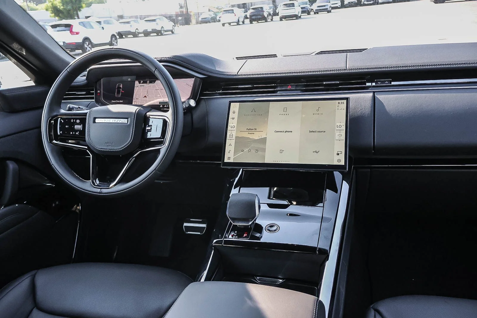 New 2026 Santorini Black Land Rover Dynamic SE image 23