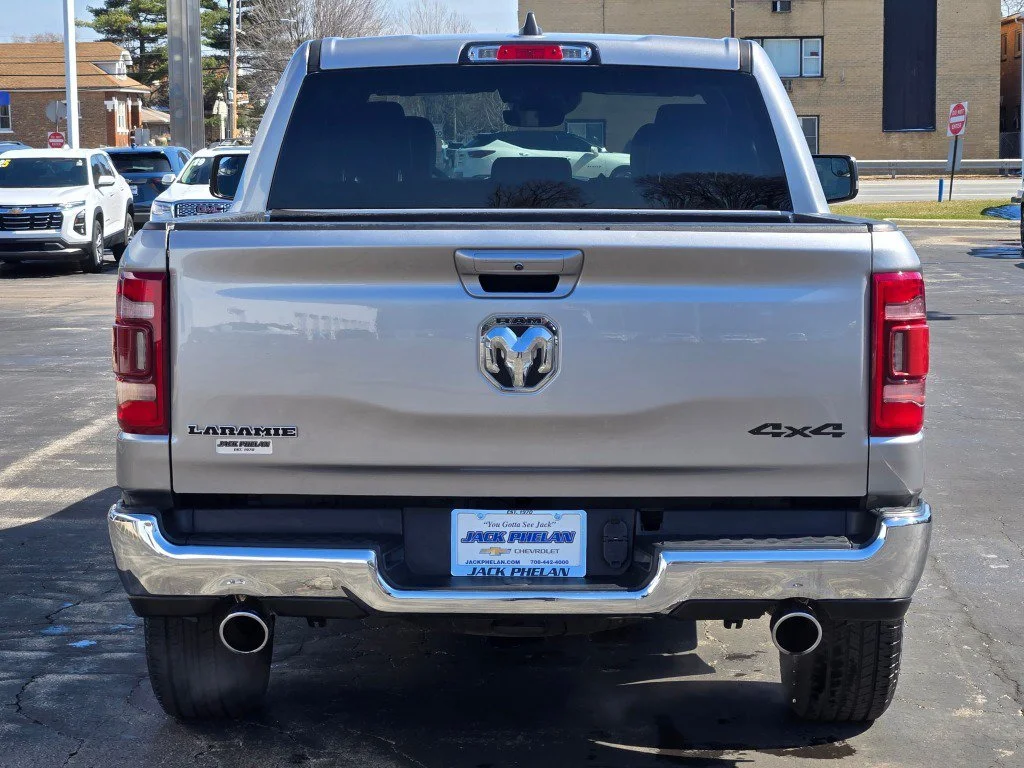 Used 2024 Silver Ram Laramie image 13