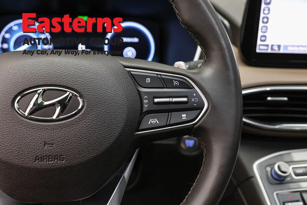 Used 2023 Black Hyundai Limited image 16