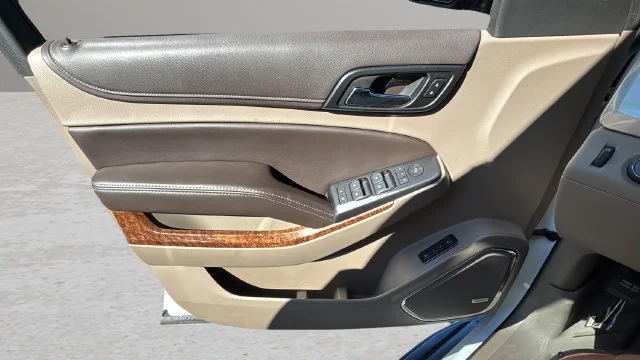 Used 2018 White Chevrolet Premier image 17