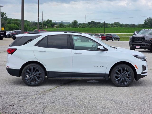 Used 2023 Summit White Chevrolet RS image 8