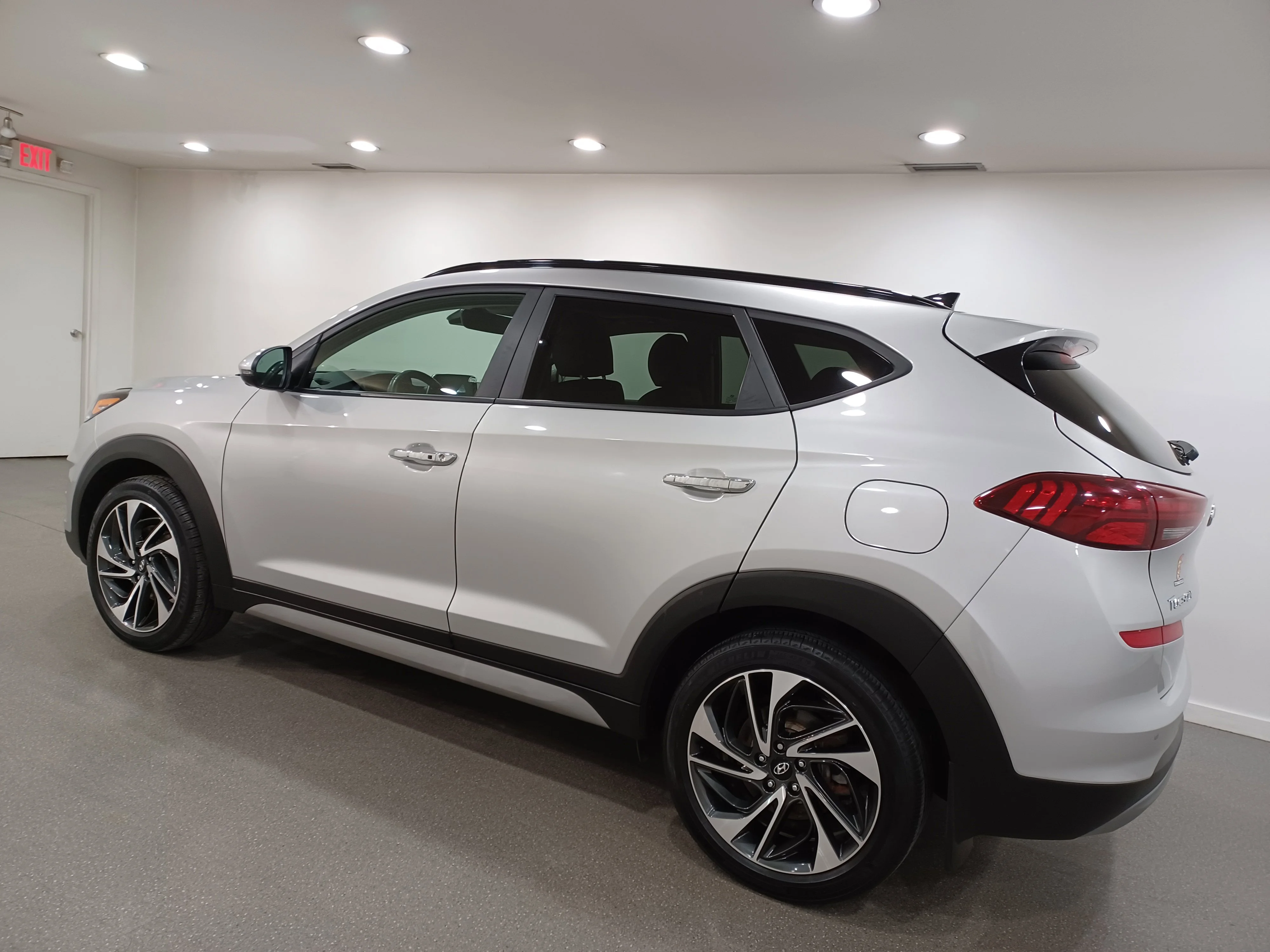 Certified Used 2021 Typhoon Silver Hyundai Ultimate AWD*Adaptive Cruise | Nav | 360° Cam | Cooled Leather | Pano Roof | Htd Wheel image 7