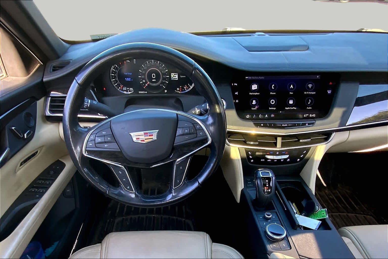 Used 2019 Crystal White Tricoat Cadillac Premium Luxury AWD image 6