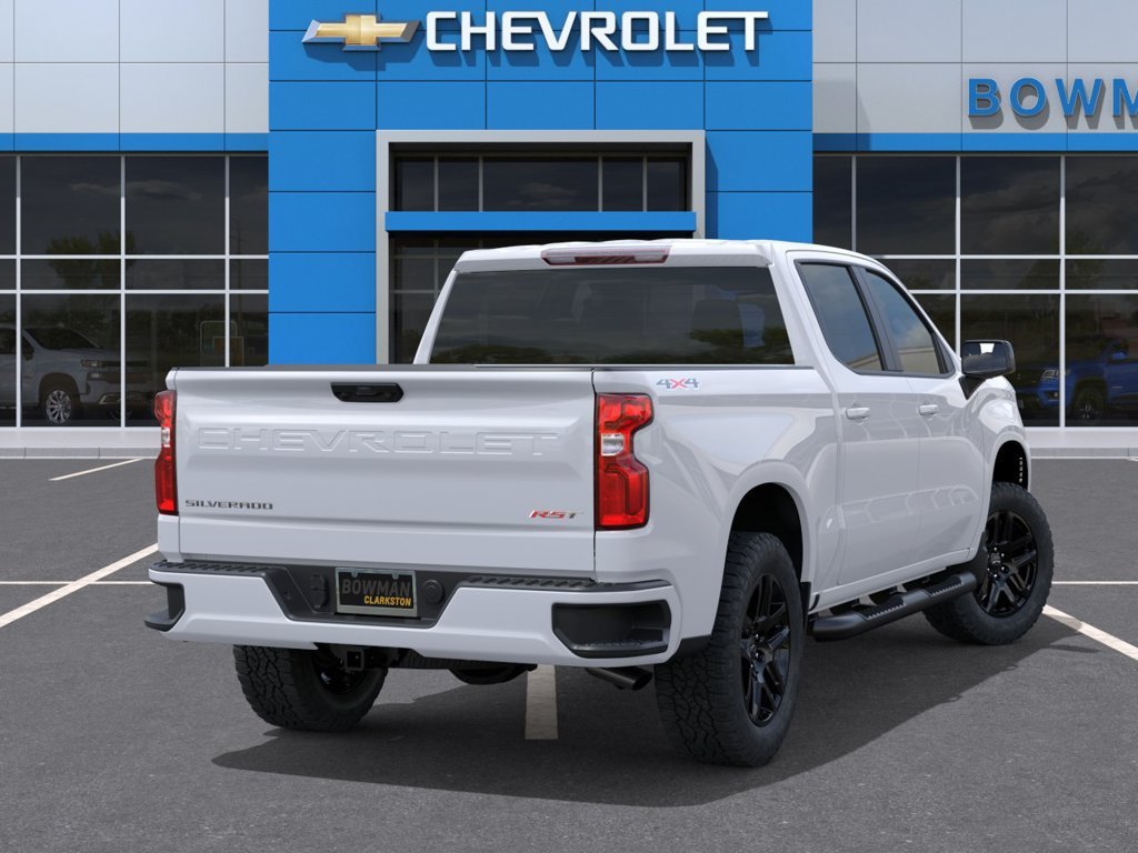 New 2026 Summit White Chevrolet RST image 5