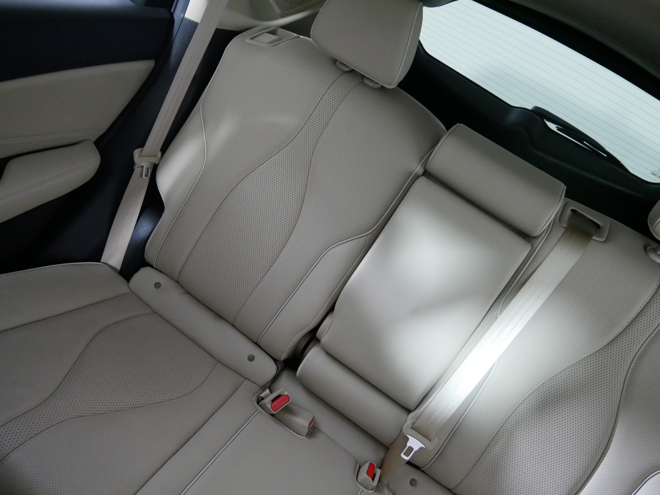 Used 2020 Canyon Bronze Metallic Acura w/Advance Pkg image 12
