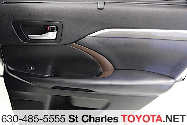 Certified Used 2019 White Toyota Limited image 20