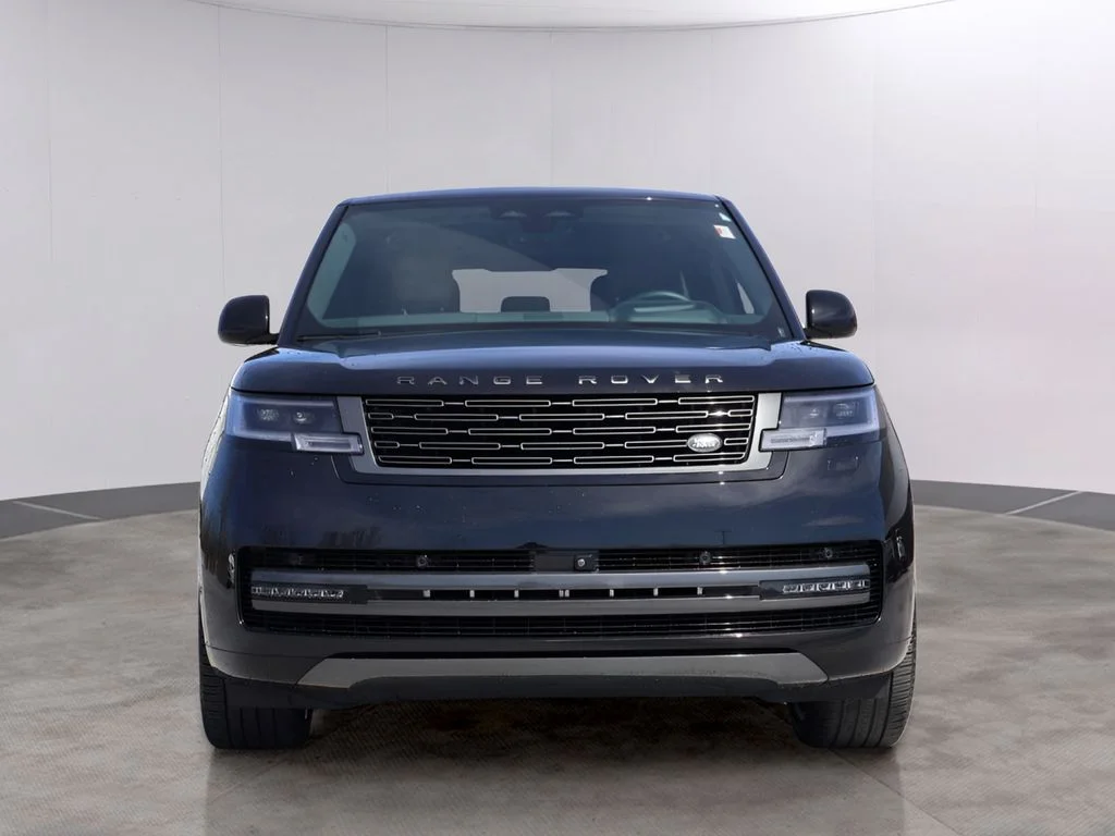 Certified Used 2024 Santorini Black Metallic Land Rover SE image 2