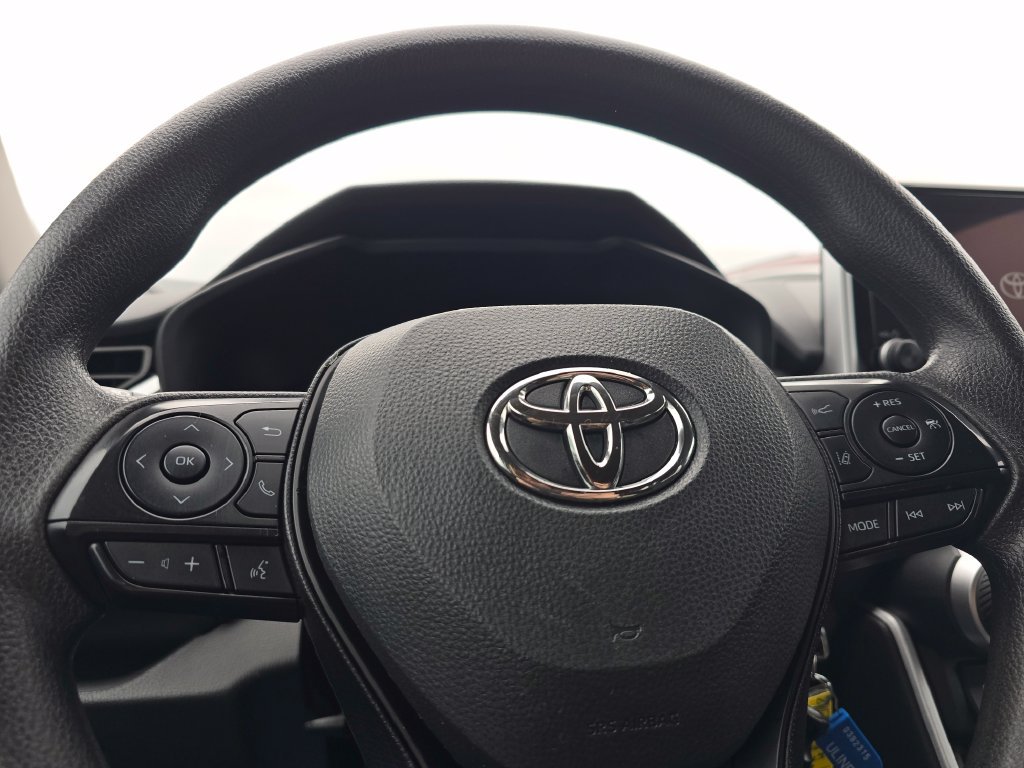 Certified Used 2025 White Toyota LE image 21