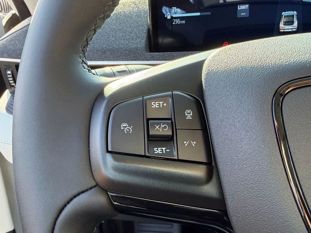 Used 2026 White Ford Premium image 23