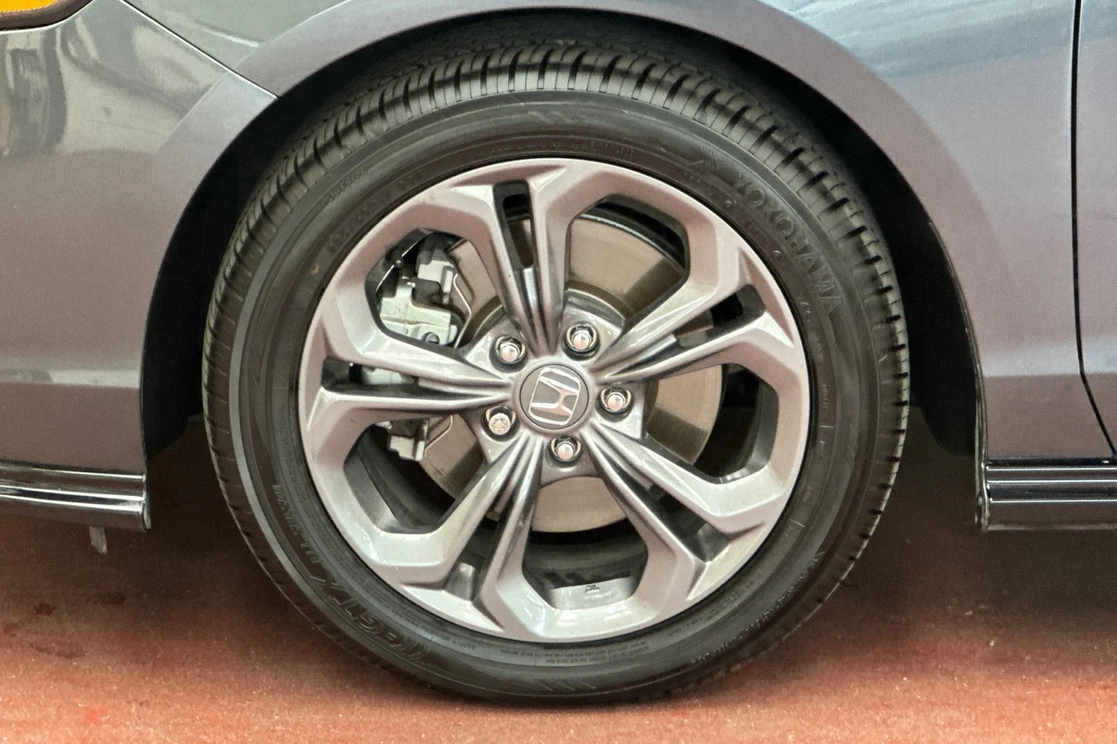 Used 2024 Meteorite Gray Metallic Honda EX-L image 34