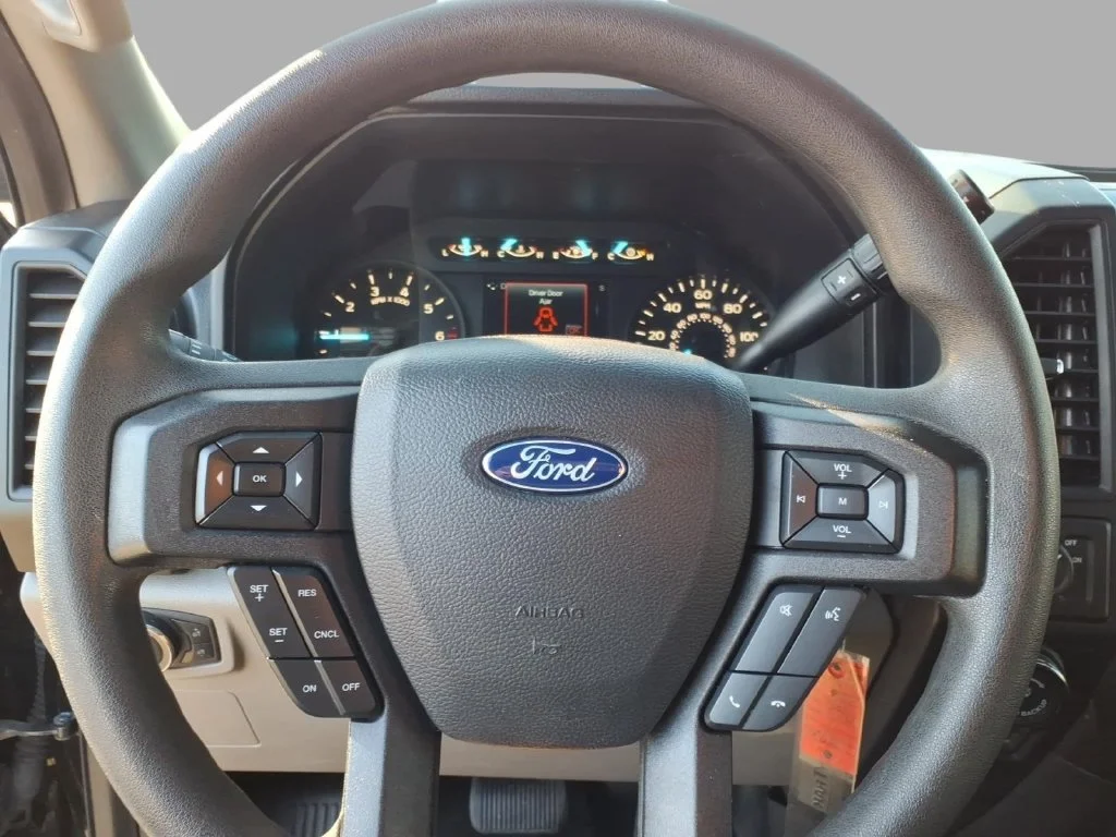 Used 2020 Black Ford XL image 25