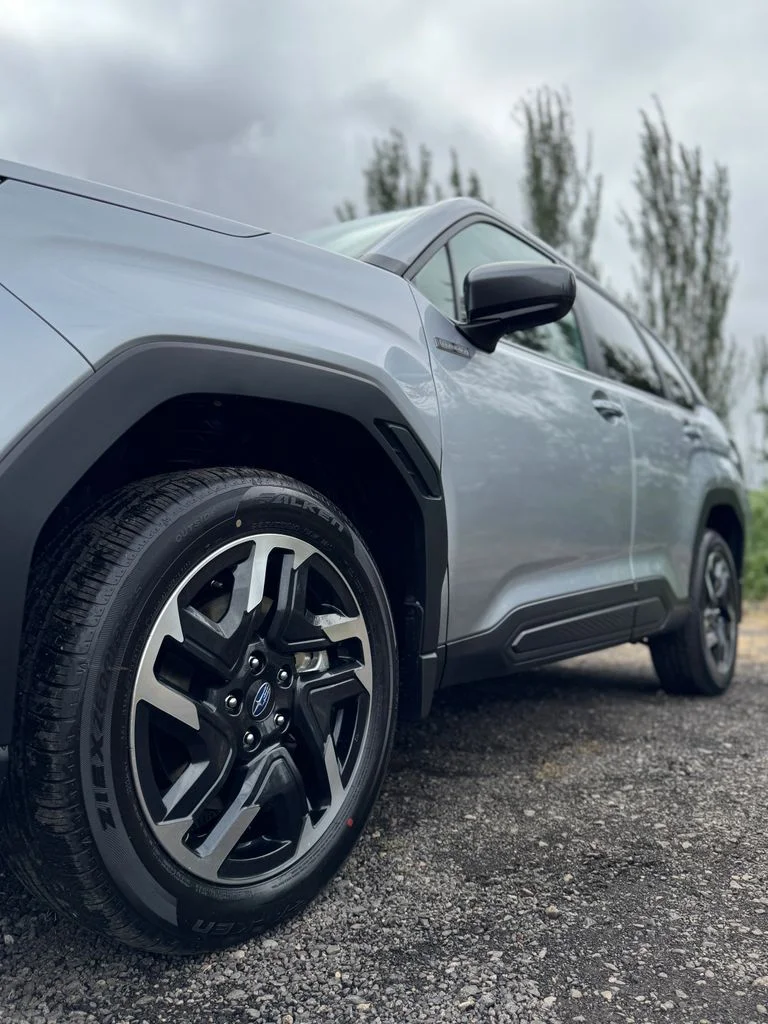 New 2026 ICE SILVER METALLIC Subaru Premium Hybrid image 97