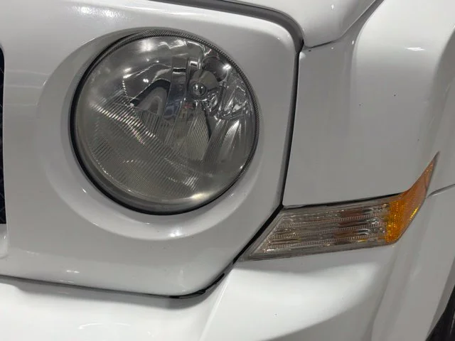 Used 2011 White Jeep Sport image 11
