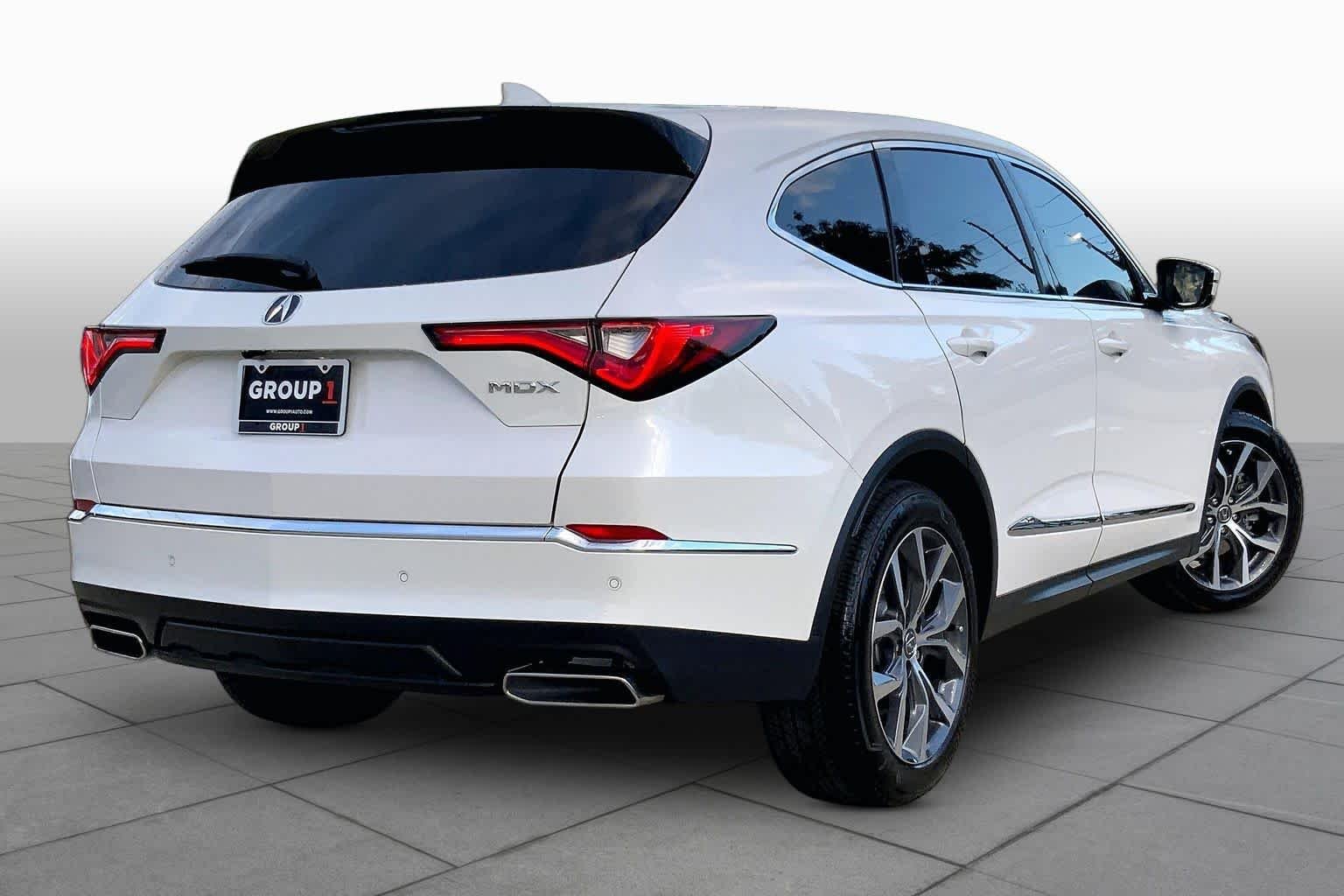 Used 2024 Platinum White Pearl Acura w/Technology Package image 13