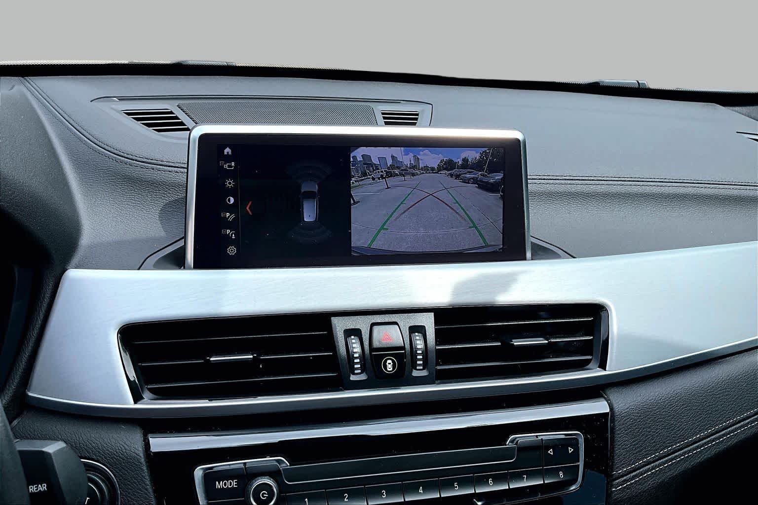Used 2020 Mineral Gray Metallic BMW sDrive28i image 24