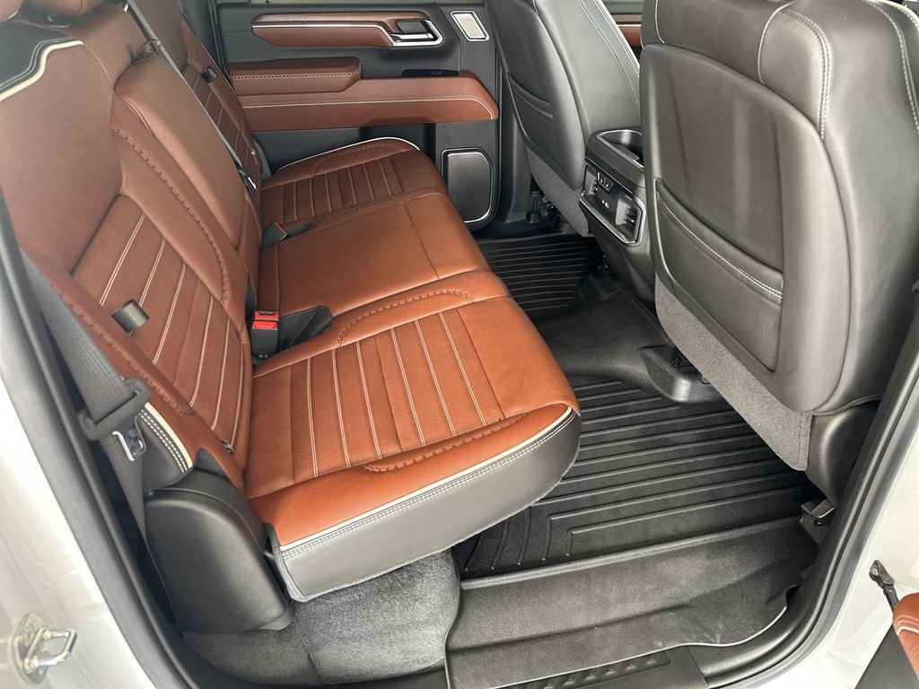 Used 2024 White GMC Denali Ultimate image 35