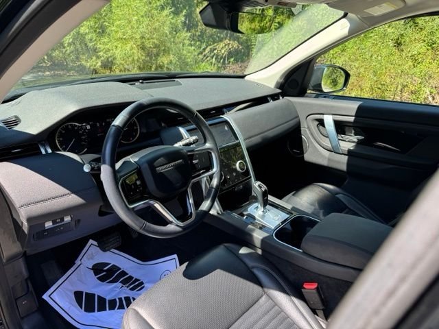 Used 2023 Santorini Black Metallic Land Rover SE image 9