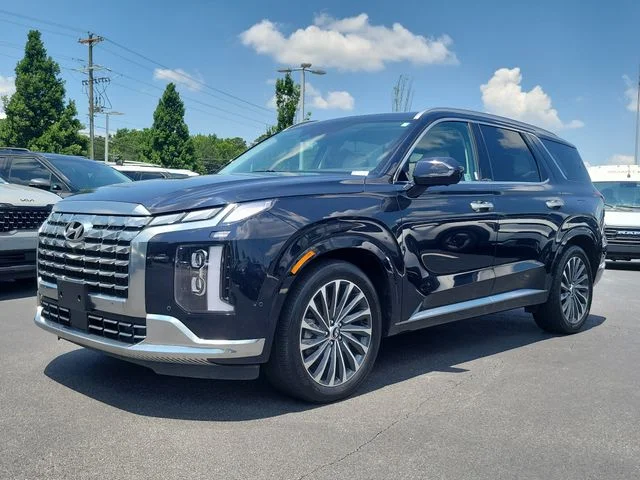 Used 2024 White Hyundai Calligraphy image 31