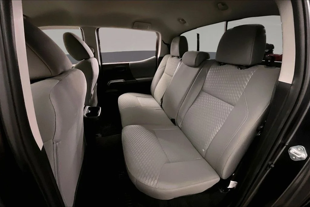 Used 2022 Gray Toyota SR5 image 31