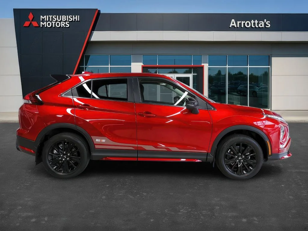 New 2026 Red Diamond Mitsubishi LE image 8