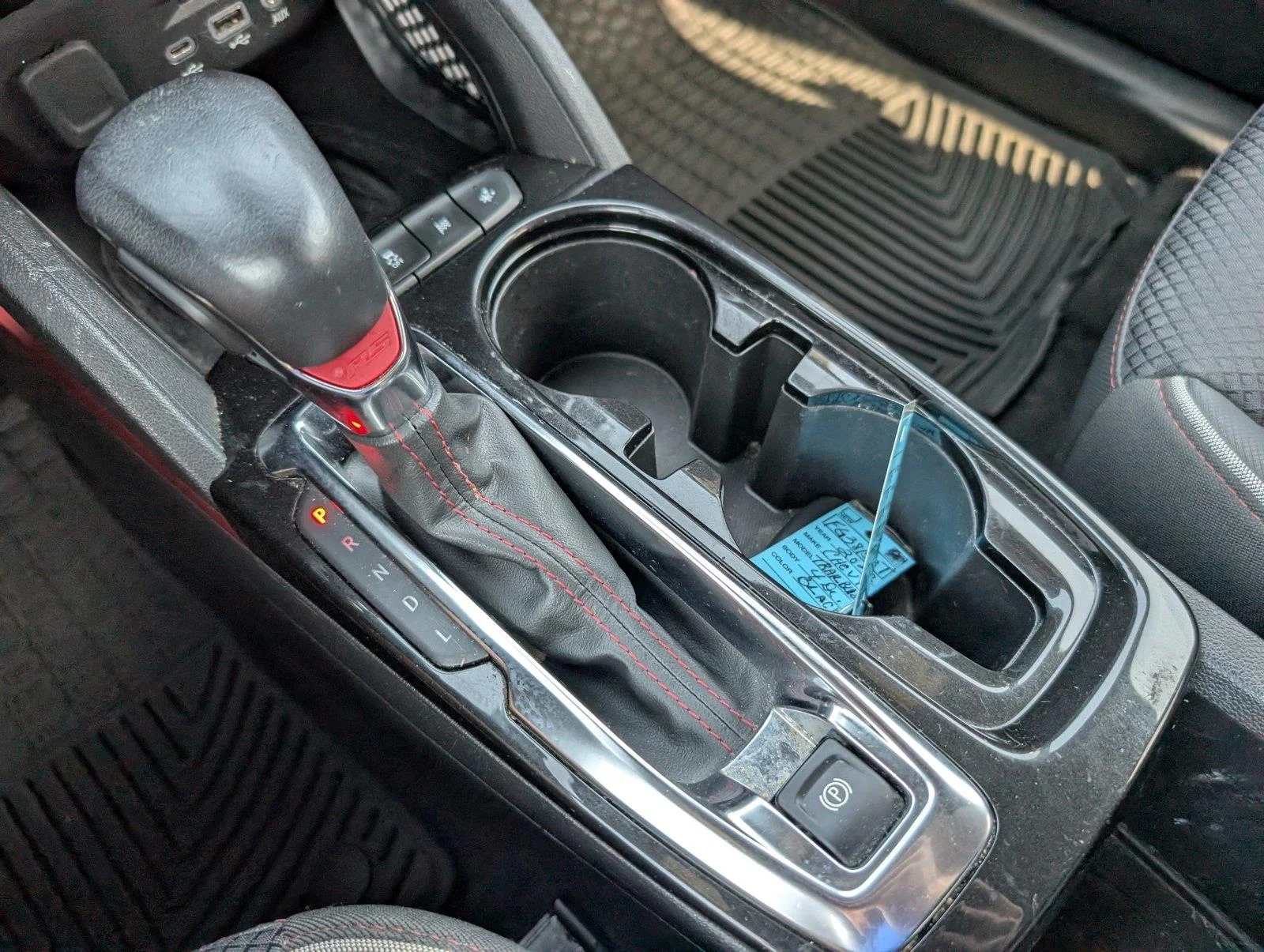 Used 2022 MOSAIC BLACK METALLIC Chevrolet RS image 19